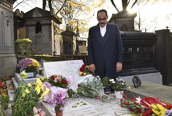 'Müziğin evrensel diliyle ülkemizin hikayesini anlattı'