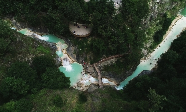 Doğa harikası Mavigöl ziyaretçilerini ağırlıyor