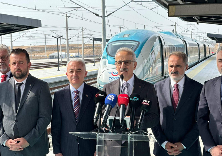Halkalı-Kapıkule Hızlı Tren Hattı'nın Çerkezköy-Kapıkule kesimi yarın açılacak