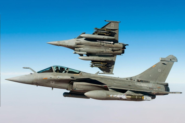 Yunanistan'ın Rafale ve F-35 uçaklarına yönelik adımları Türkiye'yi de yakından etkileyecek.