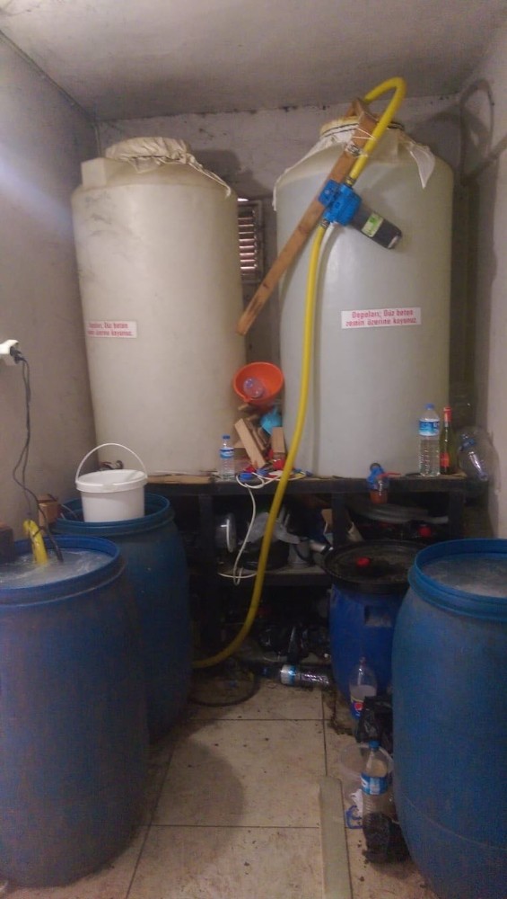 Adana'da sahte içki imalathanelerine operasyon