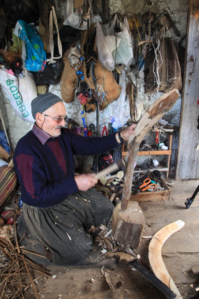 Akseki'nin son semercisi, mesleğinin yaşamasını istiyor