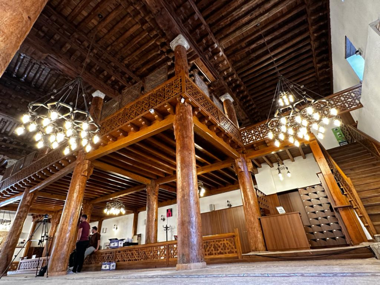 UNESCO listesine eklenen ahşap direkli camilere bilimsel koruma