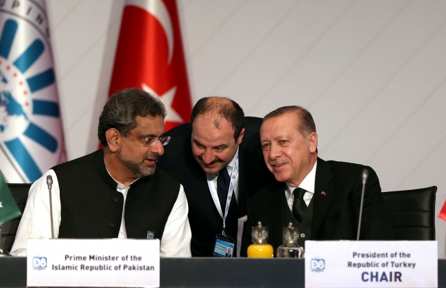 Cumhurbaşkanı Erdoğan'dan Varank'a 'atom karınca' övgüsü