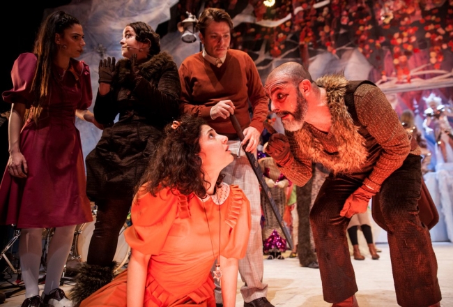 Ankara ve Bursa'da "nöbetçi tiyatro" perdelerini kapatmayacak