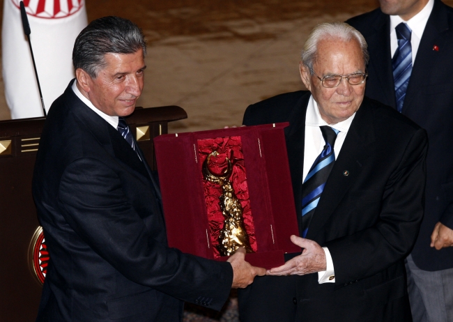 Vefatının 4. yılında tarihçilerin kutbu Prof. Dr. Halil İnalcık