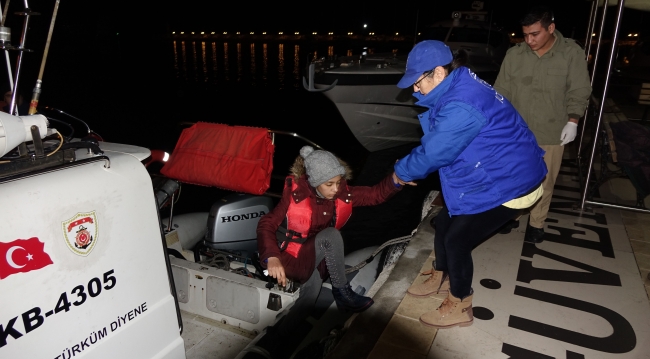 Çanakkale'den Yunanistana'a gitmeye çalışan 10 Suriyeli göçmen yakalandı