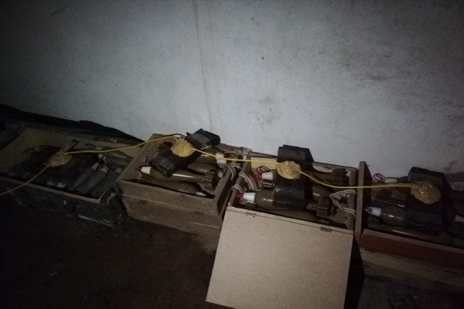 Rasulayn'da bir eve tuzaklanan 565 havan mühimmatı imha edildi