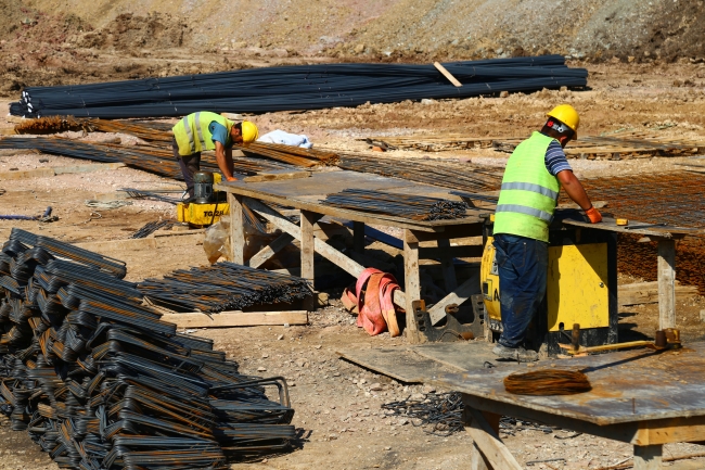 Deprem bölgesinde "dönüşüm" mutluluğu