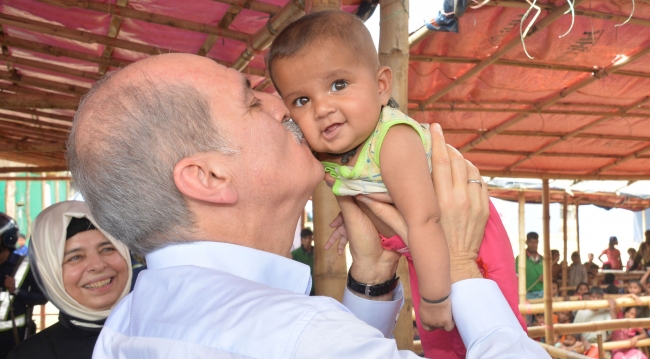 Bakan Kurtulmuş: Sadece "Allah" dediğiniz için zulme uğradınız