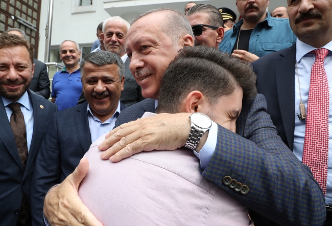 Cumhurbaşkanı Erdoğan Güneysu'da