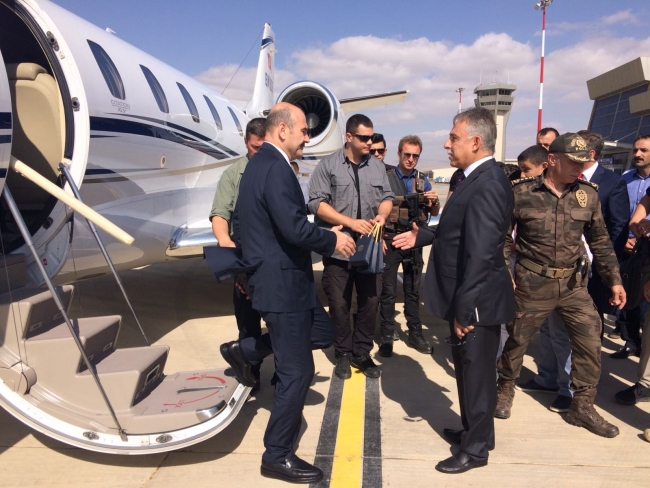 İçişleri Bakanı Soylu Yüksekova Kalana Üs Bölgesinde