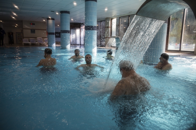 Sağlık turizmi için Türkiye'ye gelenler hastaneleri doldurdu