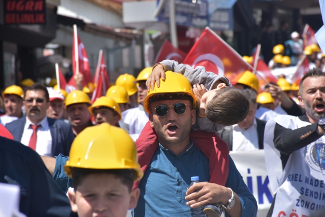 1 Mayıs yurt genelinde coşkuyla kutlandı