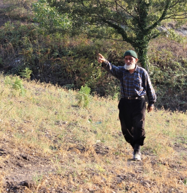 Ormandaki kulübesinde 30 yıldır tek başına yaşıyor