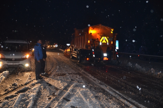 Akseki-Seydişehir kara yolunda ulaşıma kar engeli