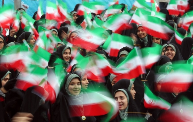 İran devrimin 40. yıl dönümünü kutladı
