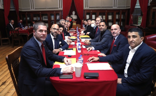 Galatasaray Kulübü Yönetim Kurulu'nda görev dağılımı yapıldı