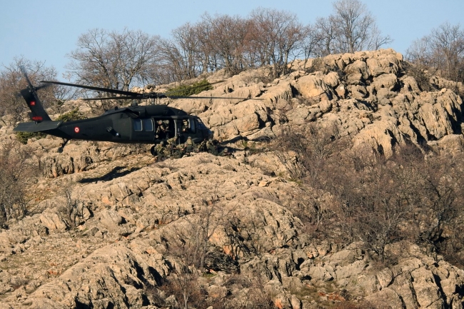 Terör örgütü PKK'ya "üst düzey" darbe