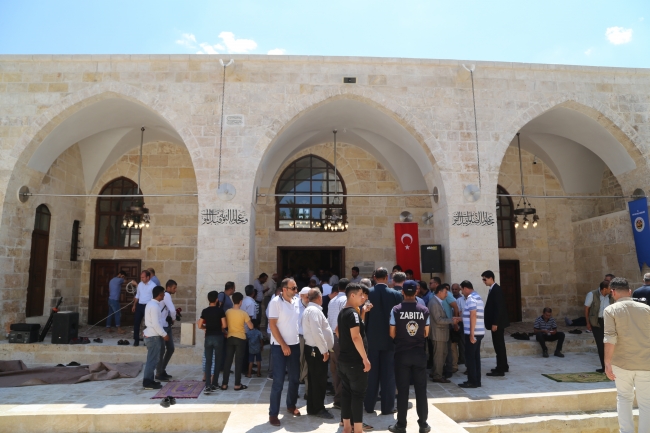 Restore edilen tarihi Bazal Camii ibadete açıldı