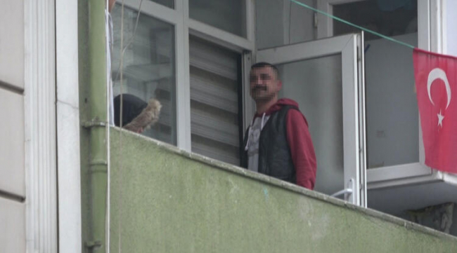 Eşi ve çocuklarını rehin alan kişi gözaltına alındı