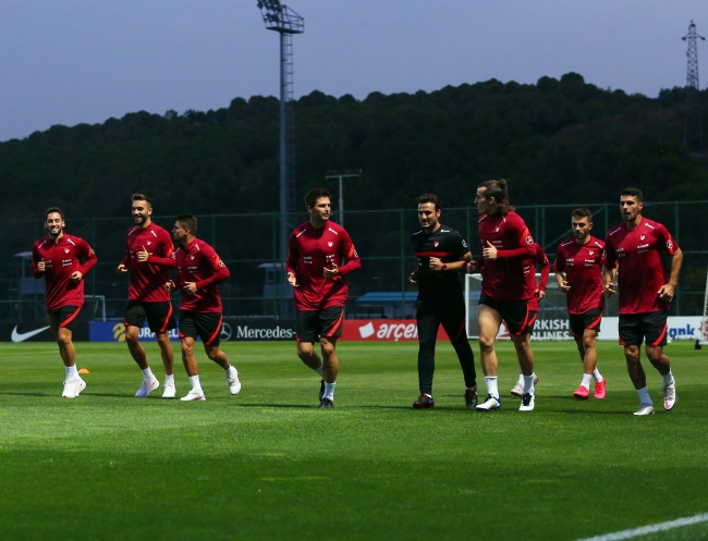 A Milli Futbol Takımı Almanya maçı hazırlıklarına başladı