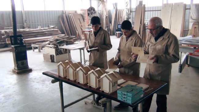 Yaban kuşları için doğayla uyumlu yuvalar yapılıyor