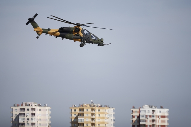 Euroasia Airshow 2018'in yıldızı yerli gururumuz ATAK helikopteri oldu