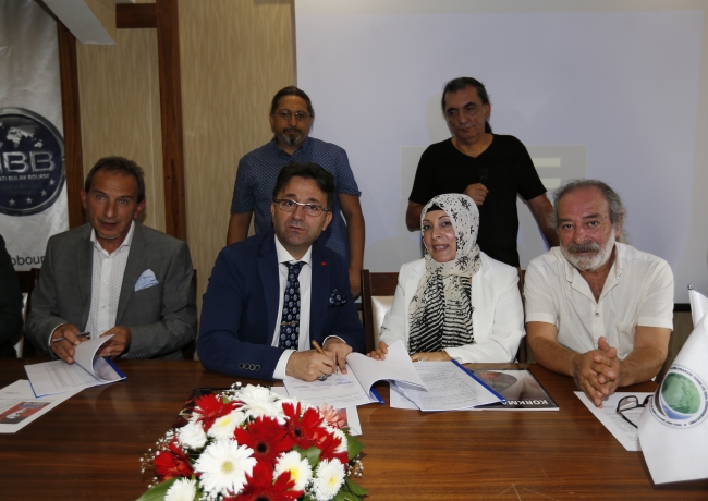 Mehmet Akif Ersoy'un hayatı beyaz perdeye taşınıyor