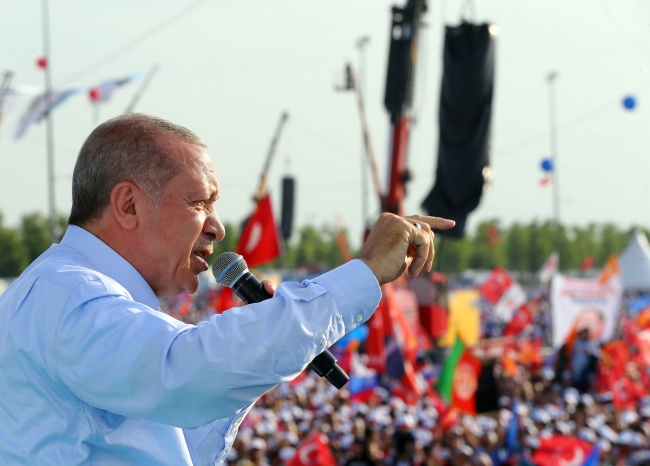 Cumhurbaşkanı Erdoğan: Yaslı ada Demokrasi ve Özgürlükler Adası olacak