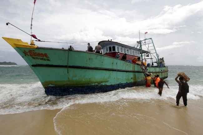 Mülteciler göç yolunda da acı ve trajediye maruz kalıyor