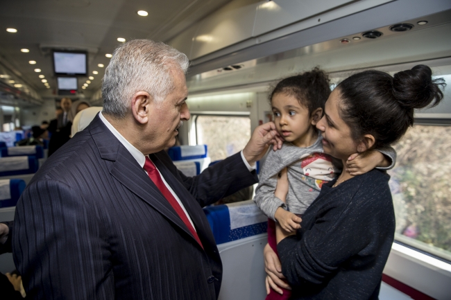 Binali Yıldırım: İstanbul'da da güzel işler yapacağıma inanıyorum