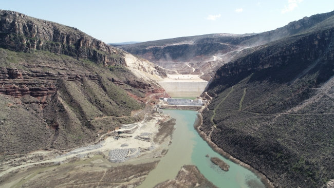 Türkiye'nin ikinci büyüğü Silvan Barajı bu yıl sonunda su tutacak