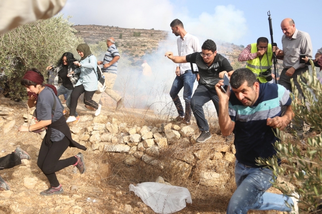 İsrail'den Filistin okuluna saldırı