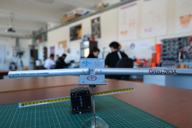 Türkiye’nin ilk cep uydusu 3 aydır uzayda görevini sürdürüyor