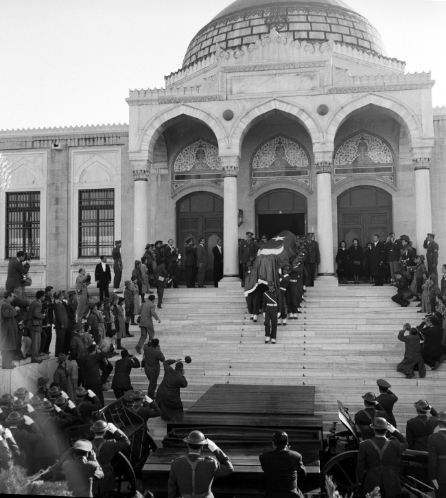 Atatürk'ün ebedi istirahatgâhı: Anıtkabir