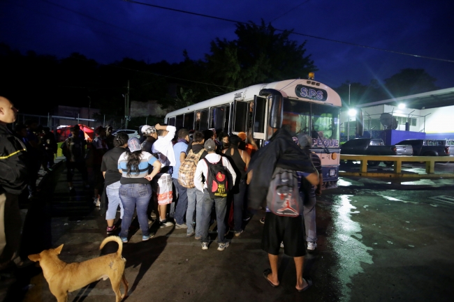 Guatemala hükümetinden Trump'a yardım resti