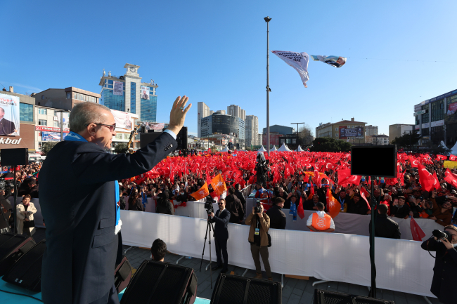 Cumhurbaşkanı Erdoğan: Miçotakis eğer bir yanlış yapmaya kalkarsan Çılgın Türkler yürür