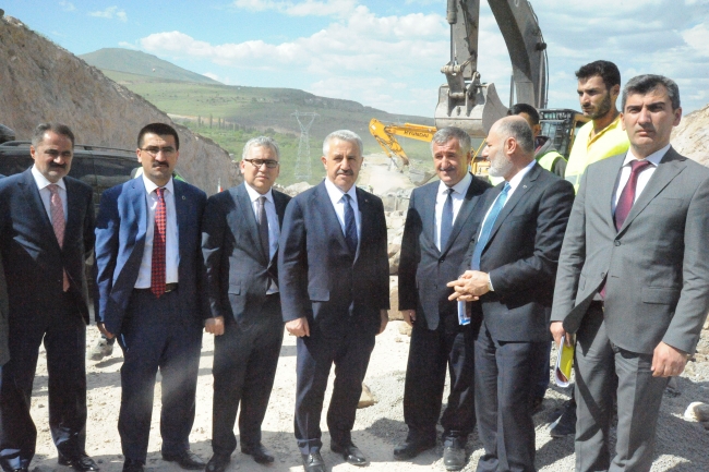 Bakan Arslan'dan Niğde'ye havalimanı müjdesi