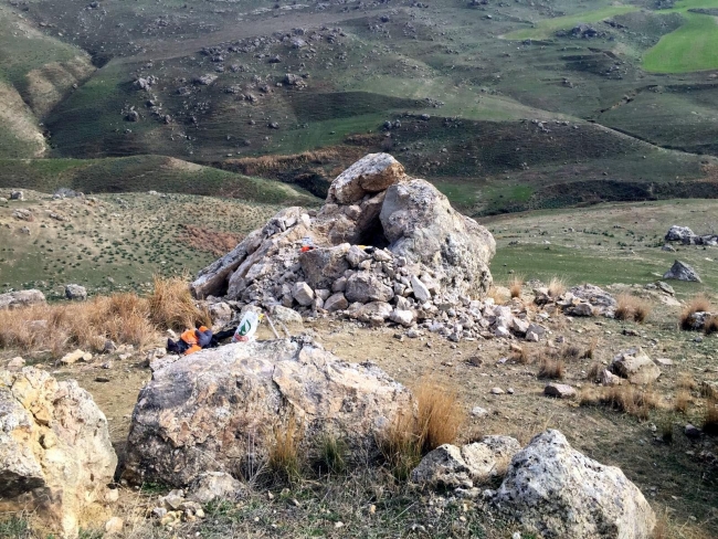 Define ararken patlama meydana geldi