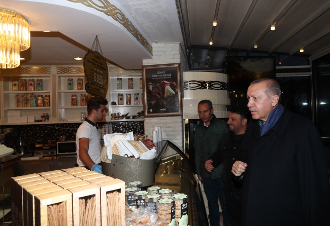 Cumhurbaşkanı Erdoğan Çamlıca Camii'nde incelemelerde bulundu