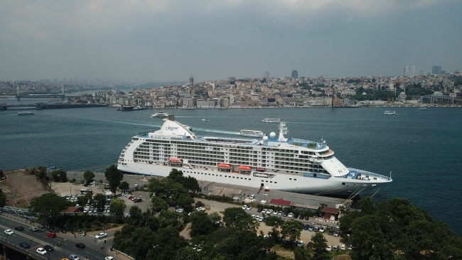 4 yıl aradan sonra ilk kruvaziyer gemisi İstanbul'da