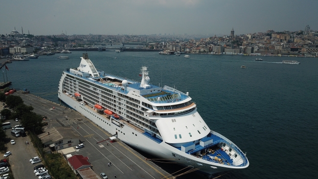 4 yıl aradan sonra ilk kruvaziyer gemisi İstanbul'da