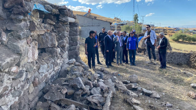 Ardahan'da 69 bina ile 13 ticarethanede ağır hasar oluştu