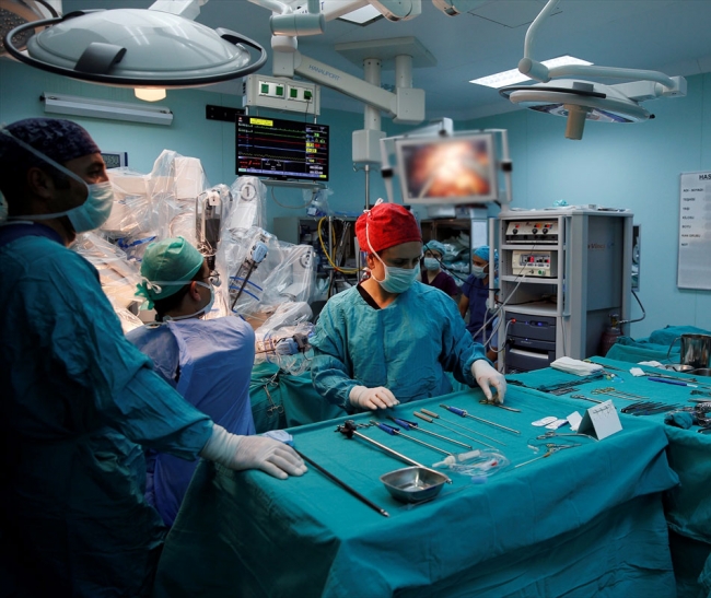 Robotik cerrahiyle kalbindeki tümörden kurtuldu