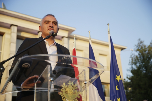 Fransa ile ticarette hedef 20 milyar doların üstüne çıkmak