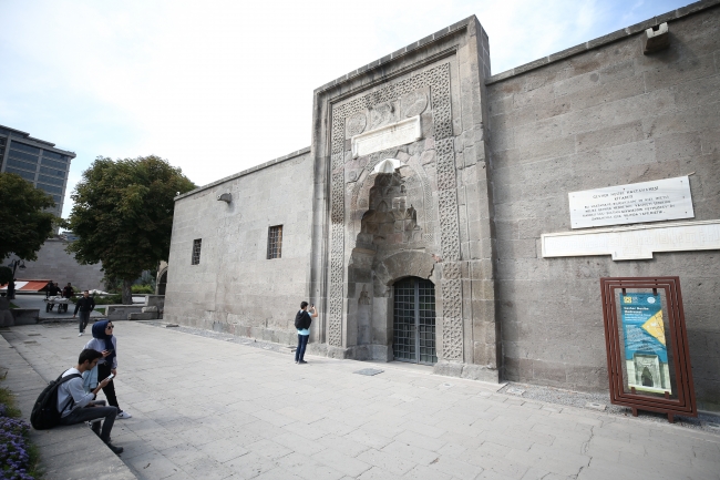 Kayseri'de aşktan doğan mimari: Gevher Nesibe Şifahanesi