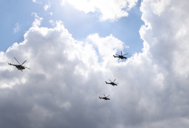 Savunma sanayisinde yeni projeler başlatılacak
