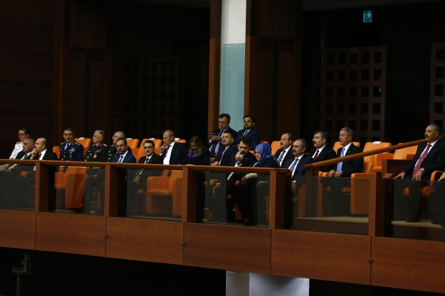 TBMM'de üçlü görüşme