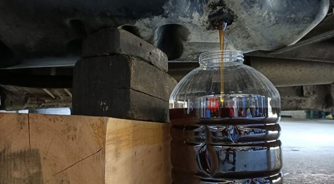 Aracın yakıt deposunda 100 kilo 650 gram kaçak bal ele geçirildi